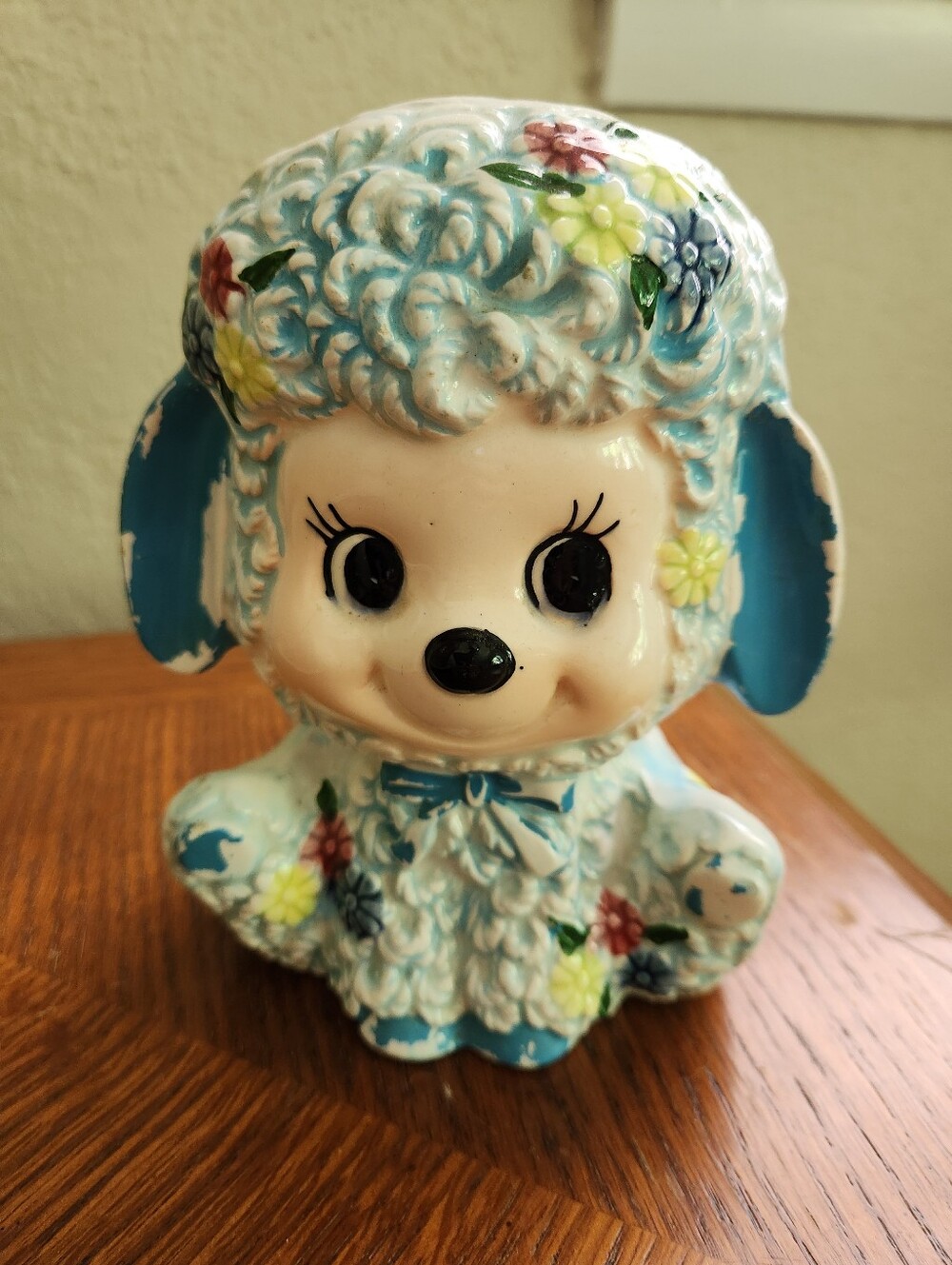 VINTAGE NAPCO CERAMIC LAMB PLANTER